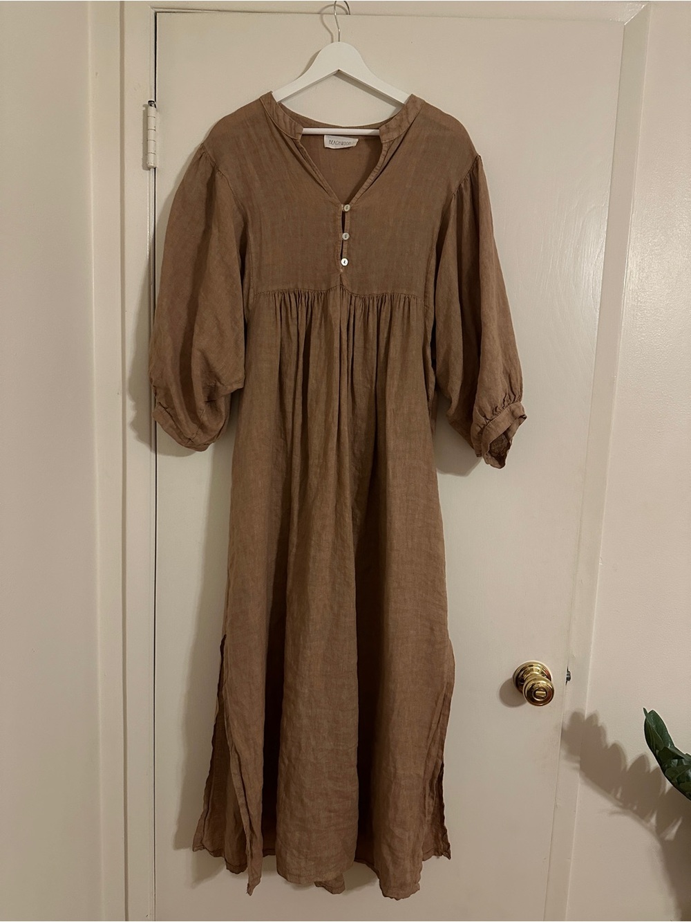Beachwood Baby soft brown linen maxi dress one size fits all - Picture 2 of 4
